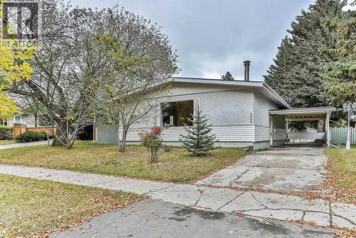 4604 Brisebois Drive NW, Calgary, Alberta T2L2G4