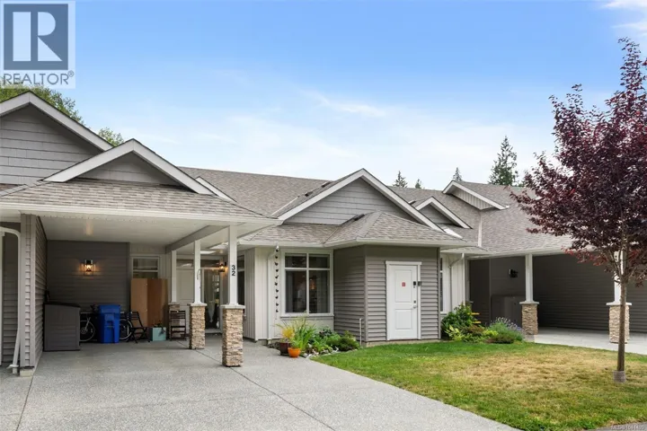 32 300 Grosskleg Way, Lake Cowichan, British Columbia V0R2G0