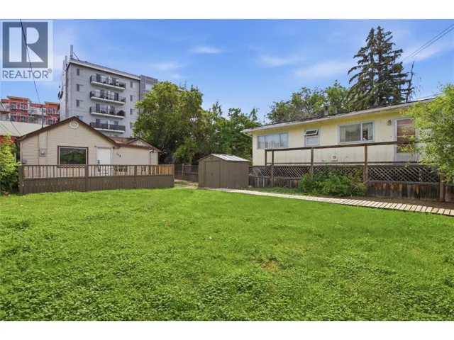 168 Yew Street, Kamloops, British Columbia V2B3Z9