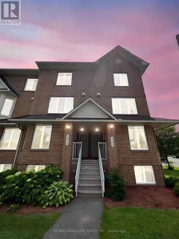294 CRESTHAVEN DRIVE, Ottawa, Ontario K2G6W4