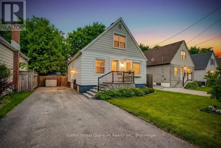 234 EAST 27TH STREET, Hamilton (Eastmount), Ontario L8V3G4