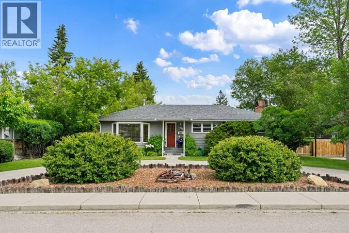 1908 Green Ridge Road SW, Calgary, Alberta T3E4B1