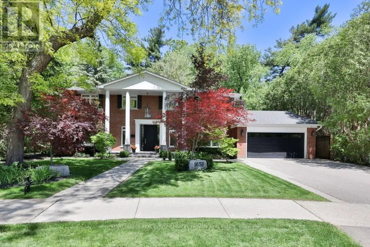 1638 RUSCOMBE CLOSE, Mississauga (Lorne Park), Ontario L5J1Y3