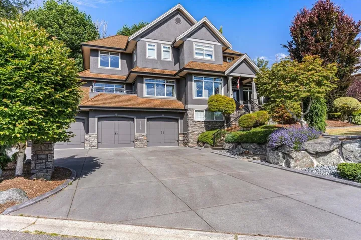 2655 STONECROFT DRIVE, Abbotsford, British Columbia V3G1K8