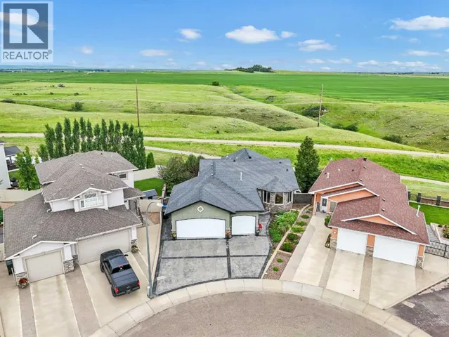 28 Sierra Close SW, Medicine Hat, Alberta T1B0A8