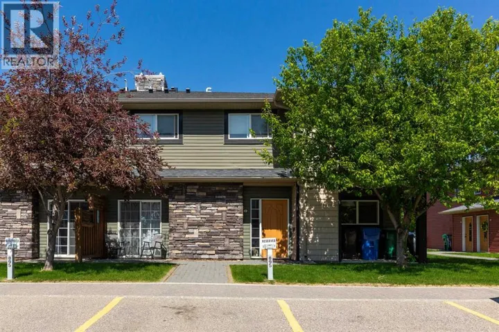 2, 895 Mt Sundance Manor W, Lethbridge, Alberta T1J1X7