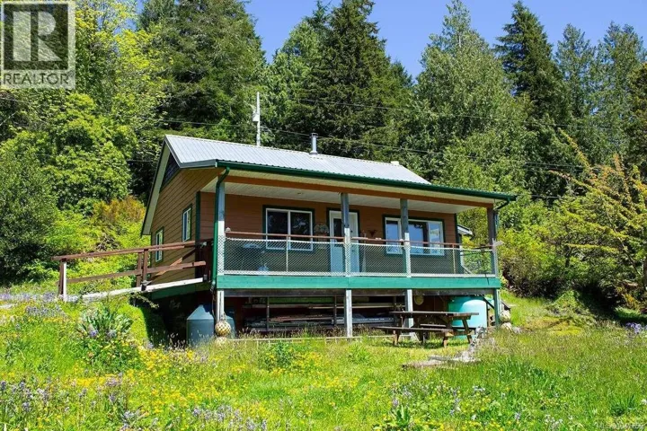 326 Grappler Inlet, Bamfield, British Columbia V0R1B0