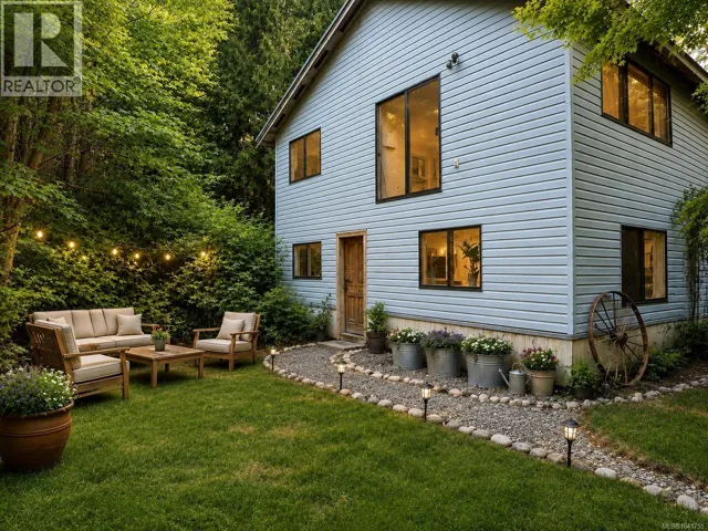 4480 Strachan Rd, Hornby Island, British Columbia V0R1Z0