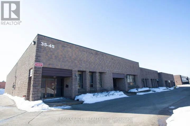 8 - 37 FERRIER STREET, Markham (Milliken Mills West), Ontario L3R3K6