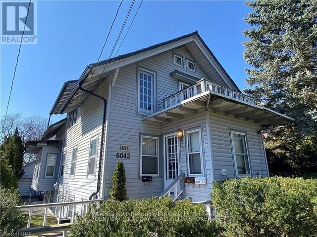 6042 CULP STREET - UPPER UNIT, Niagara Falls (Dorchester), Ontario L2G2B7