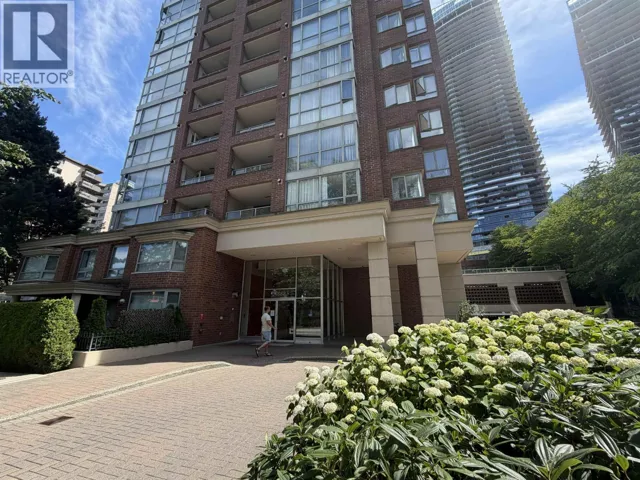 4888 HAZEL STREET, Burnaby, British Columbia V5H4T4