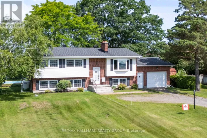 22 ST LAWRENCE COURT, Augusta, Ontario K0E1T0