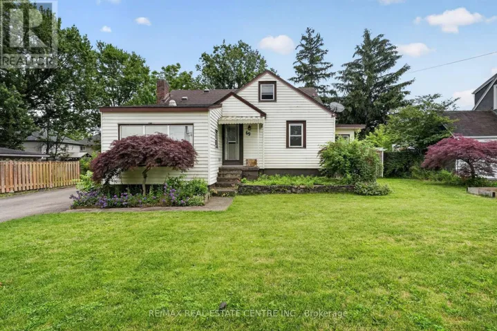 69 SMITH STREET, Welland (Prince Charles), Ontario L3C4H5