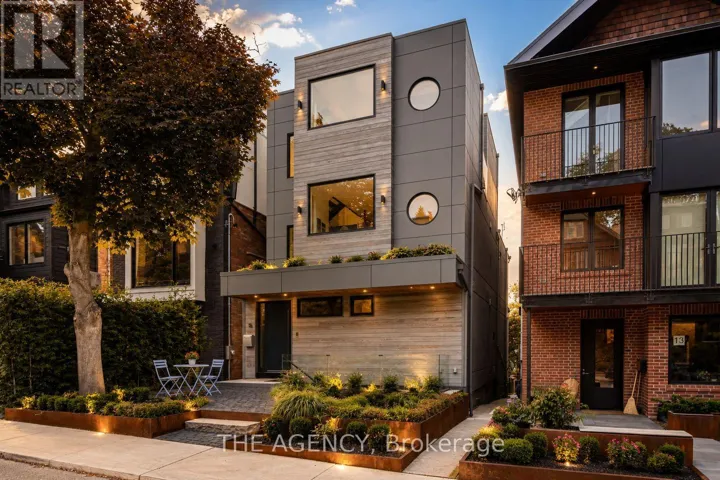 15 ALBERMARLE AVENUE, Toronto (North Riverdale), Ontario M4K3Y9