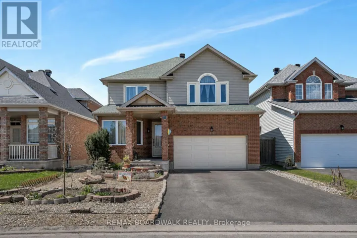102 MOSSWOOD COURT, Ottawa, Ontario K1V0N6
