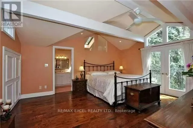 LOFT - 69 LEISURE LANE, Richmond Hill (Mill Pond), Ontario L4C4X2