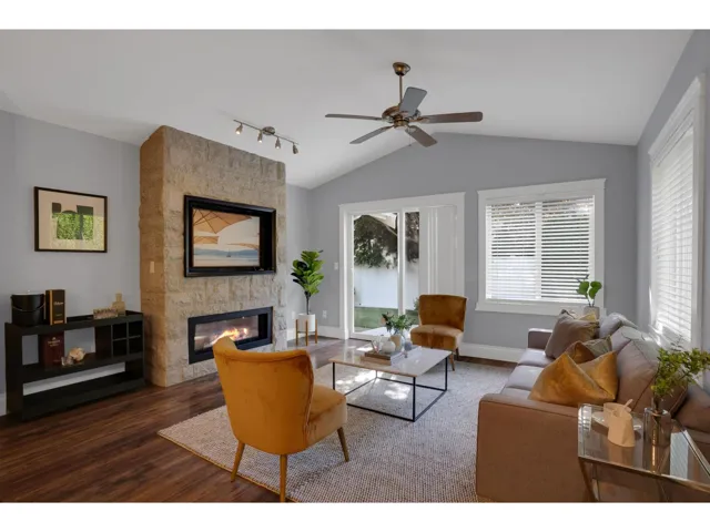 58 17516 4TH AVENUE, Surrey, British Columbia V3Z0S1