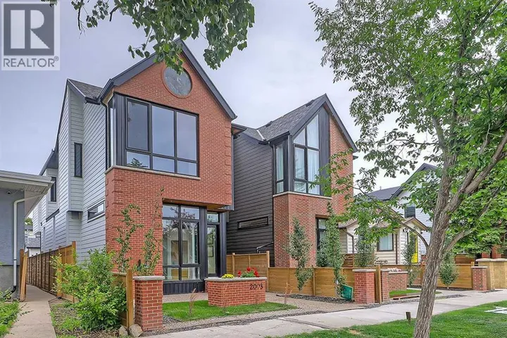 2008 8 Avenue SE, Calgary, Alberta T2G0N8