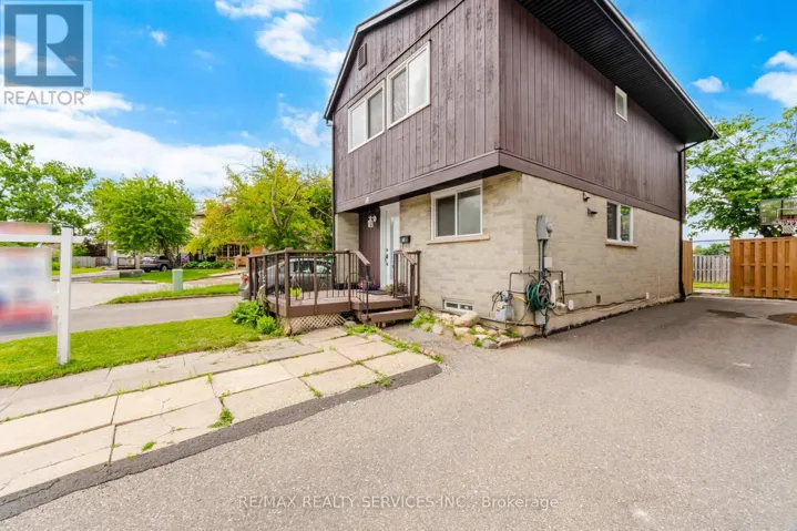 18 GOLD PINE COURT, Brampton (Northgate), Ontario L6S2K6