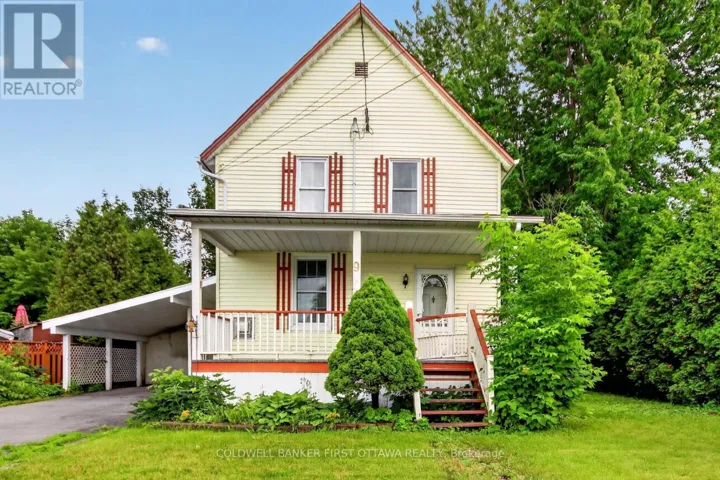 9 MAUD STREET, South Dundas, Ontario K0C1X0