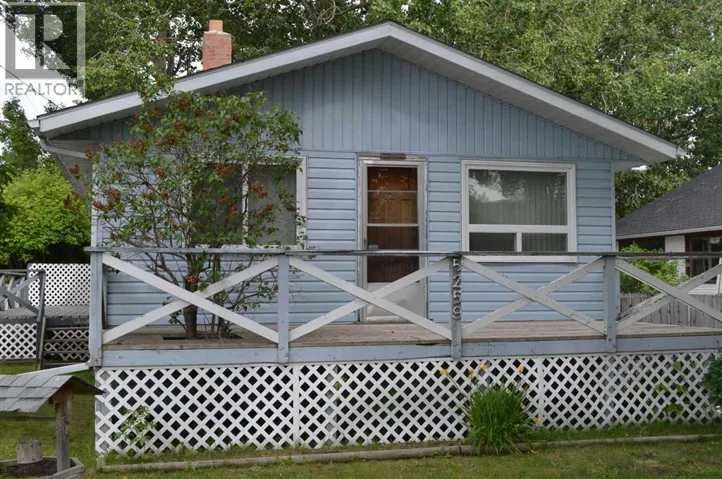 5259 51 Street, Lacombe, Alberta T4L1H7