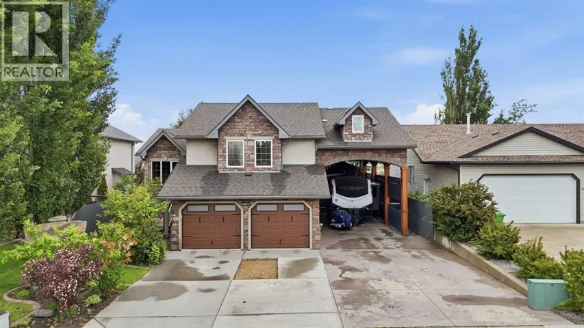 6204 58 Street, Olds, Alberta T4H1V3