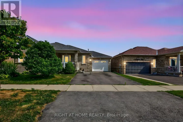 3 PLAYER DRIVE, Barrie (East Bayfield), Ontario L4M6V9