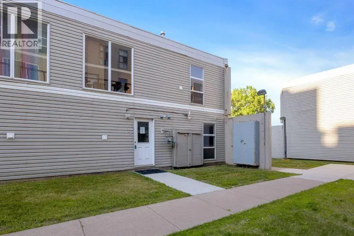 1522, 21 Macdonald Drive, Fort McMurray, Alberta T9H4H4