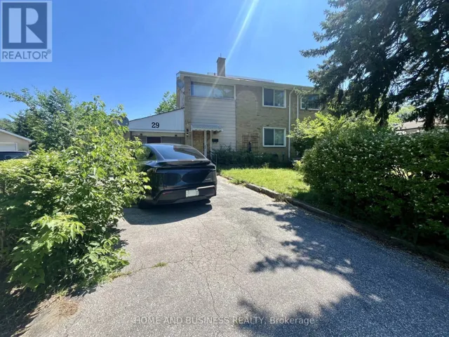 29 REDWING PLACE, Toronto (Banbury-Don Mills), Ontario M3C2A7