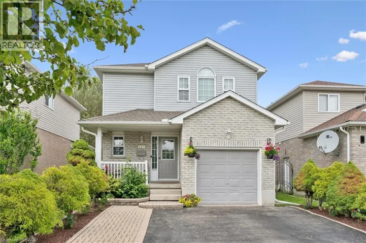127 EVERGLADE Crescent, Kitchener, Ontario N2E3Y5