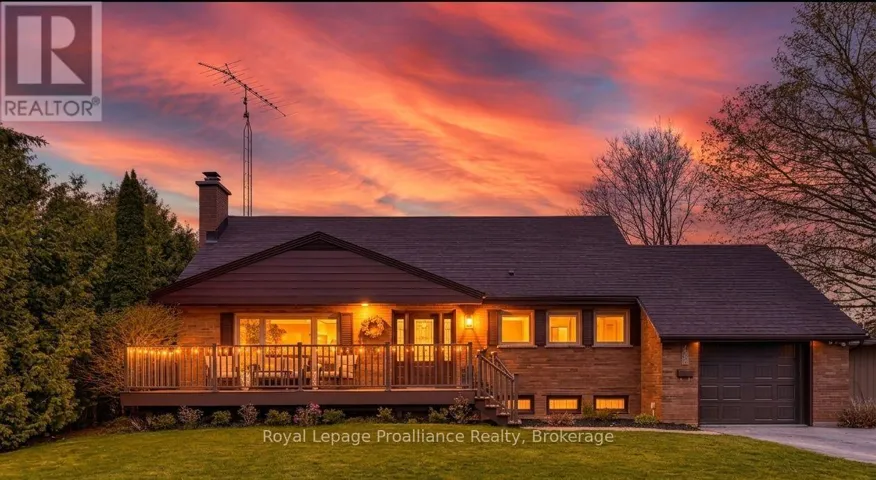 1 BROOK ROAD N, Cobourg, Ontario K9A4G4