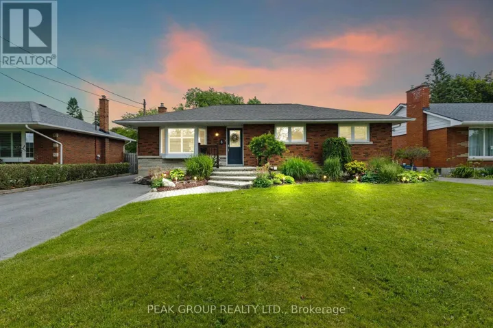 8 ROXANNE DRIVE, St. Catharines (Bunting/Linwell), Ontario L2M3G9