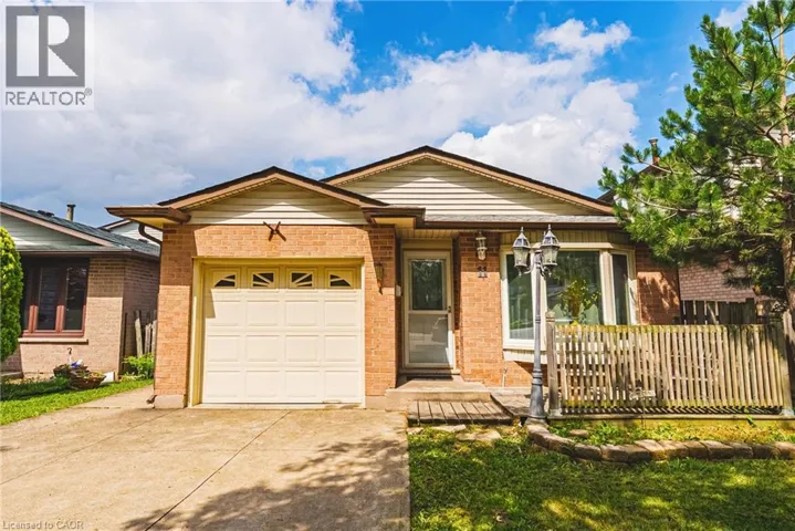 11 DRAKES Drive, Hamilton, Ontario L8E4G4