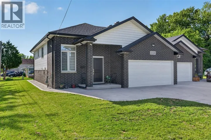 2328 Front ROAD, LaSalle, Ontario N9J2C2