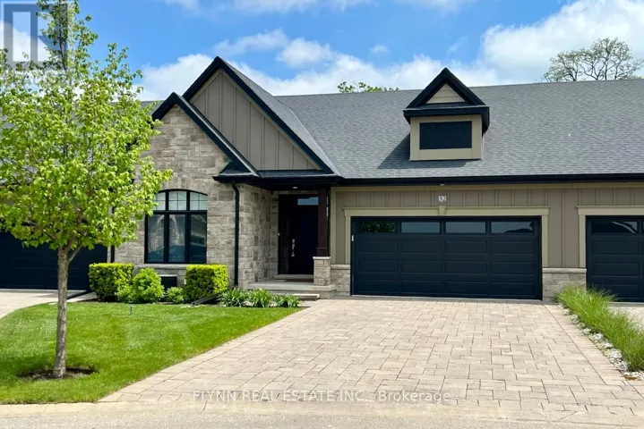 32 RIDGEVIEW CRESCENT, Niagara-on-the-Lake (St. Davids), Ontario L0S1J1