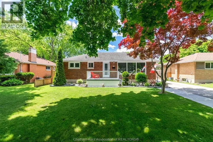 88 DUNVEGAN DRIVE, Chatham, Ontario N7M5A2