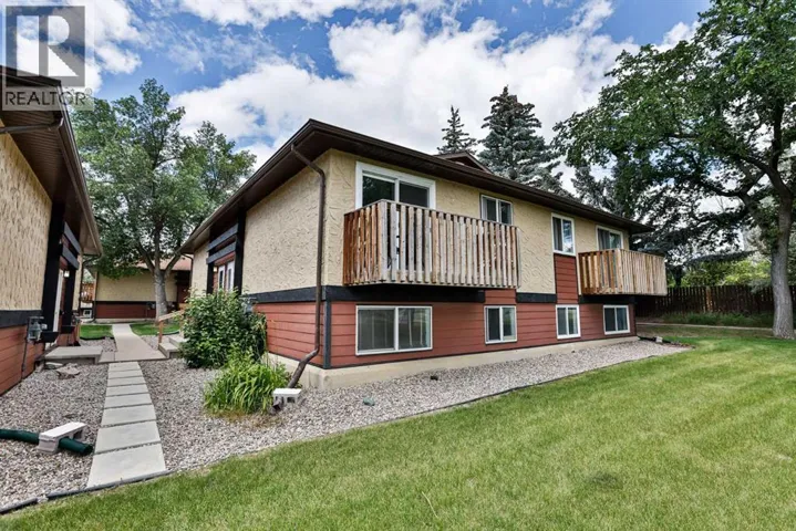 24, 5 Acadia Road W, Lethbridge, Alberta T1K4C1