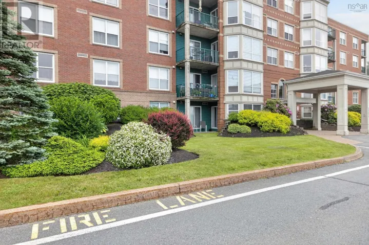 304 114 Regency Park Drive, Halifax, Nova Scotia B3S1R9