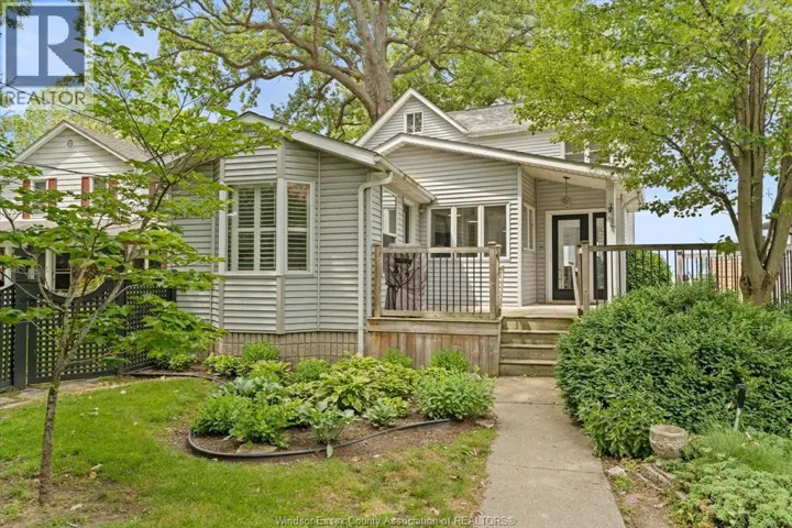 12746 RIVERSIDE DRIVE, Tecumseh, Ontario N8N1A3