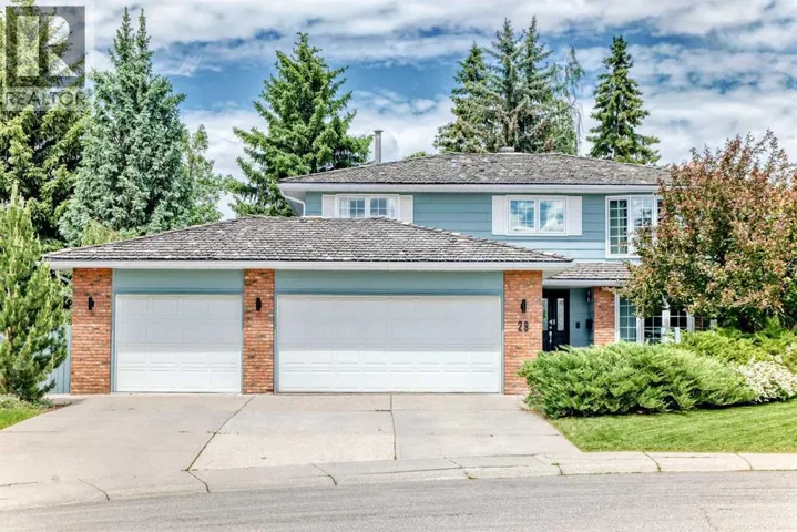 28 Woodmont Place SW, Calgary, Alberta T2W4N3