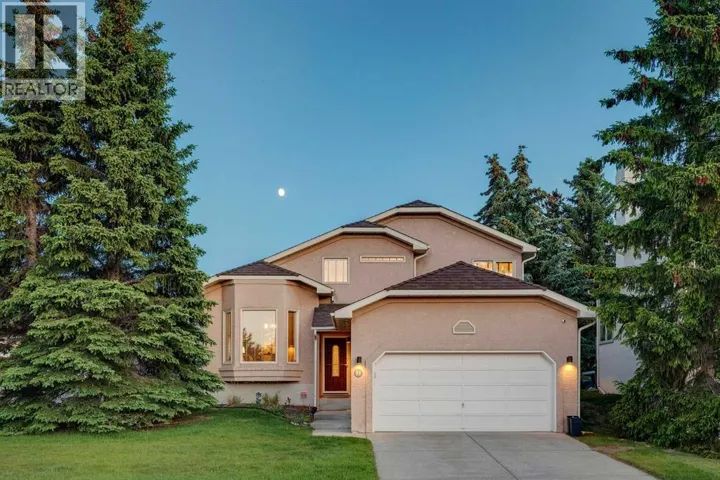 51 Straddock Crescent SW, Calgary, Alberta T3H2S9