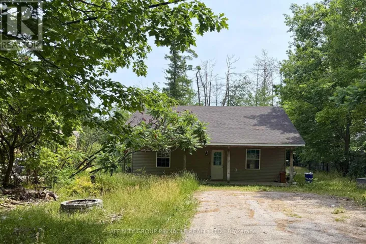 2 OAKWOOD DRIVE, Kawartha Lakes (Verulam), Ontario K0M1N0
