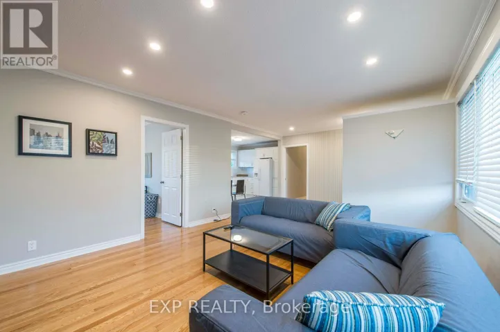 A - 107 HILLIARD AVENUE, Ottawa, Ontario K2E6C5