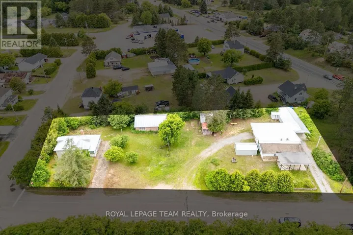 19 LEPINSKI ROAD, Madawaska Valley, Ontario K0J1B0