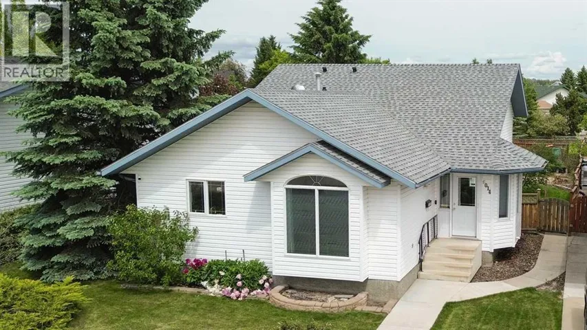 6014 44 Street Crescent, Innisfail, Alberta T4G1L2