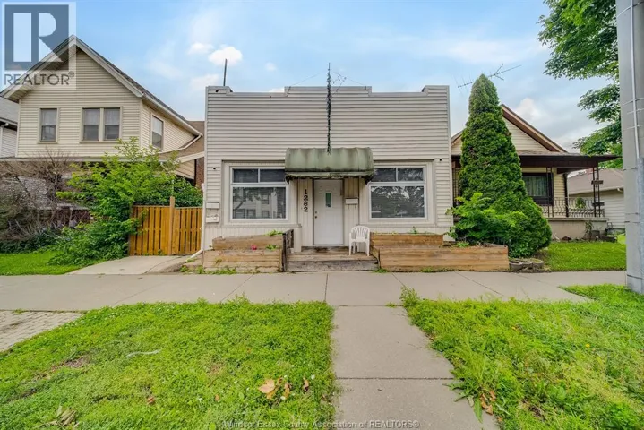 1282 GEORGE AVENUE, Windsor, Ontario N8Y2X6