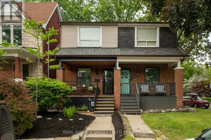 158 OAKCREST AVENUE, Toronto (East End-Danforth), Ontario M4C1C1