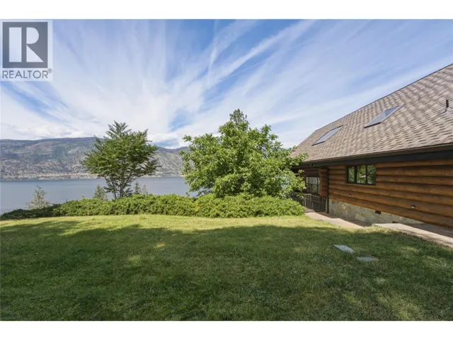 2690 Dubbin Road, Kelowna, British Columbia V1V2B8