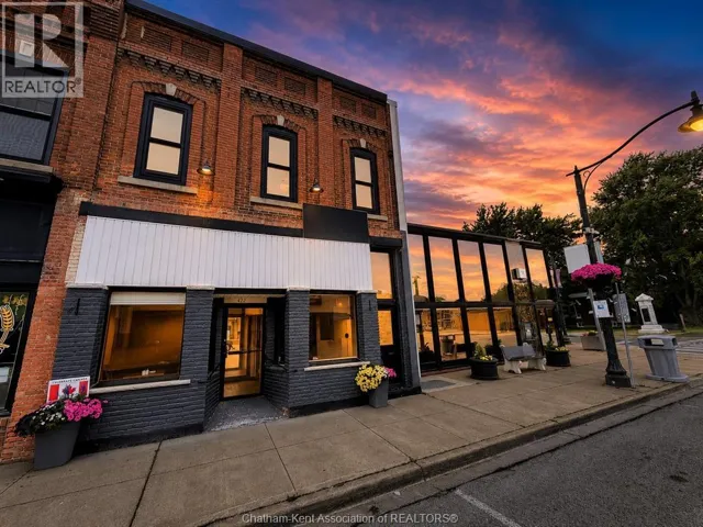 422 ST GEORGE STREET, Dresden, Ontario N0P1M0