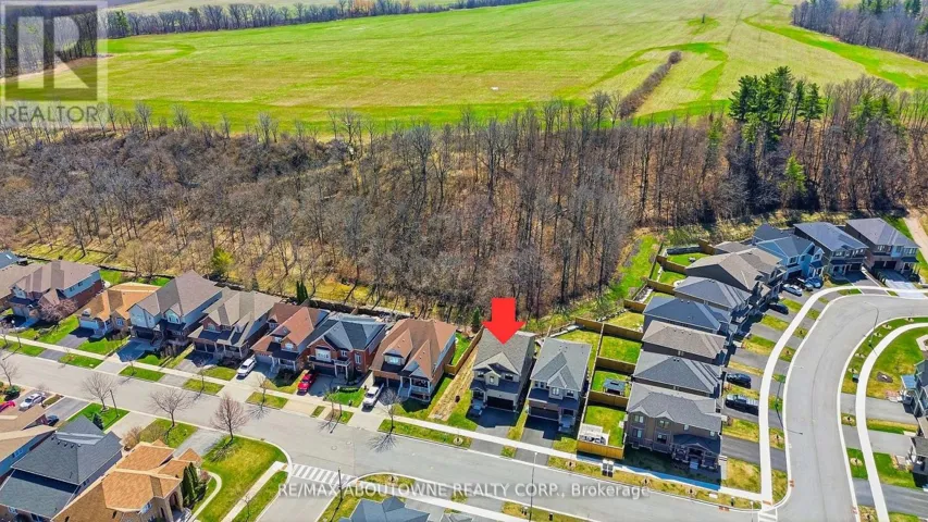 37 RIESLING STREET, Grimsby (Grimsby East), Ontario L3M0L2